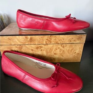 Chinese Laundry Vibrant Red Flats